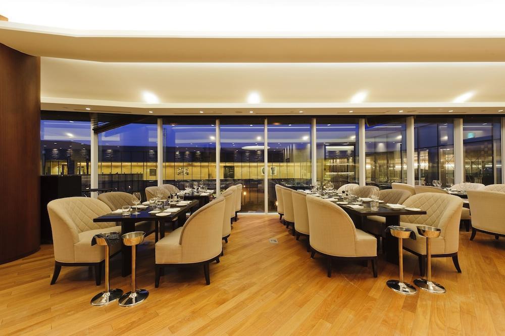 De Convencoes De Talatona Hotel Luanda Eksteriør billede