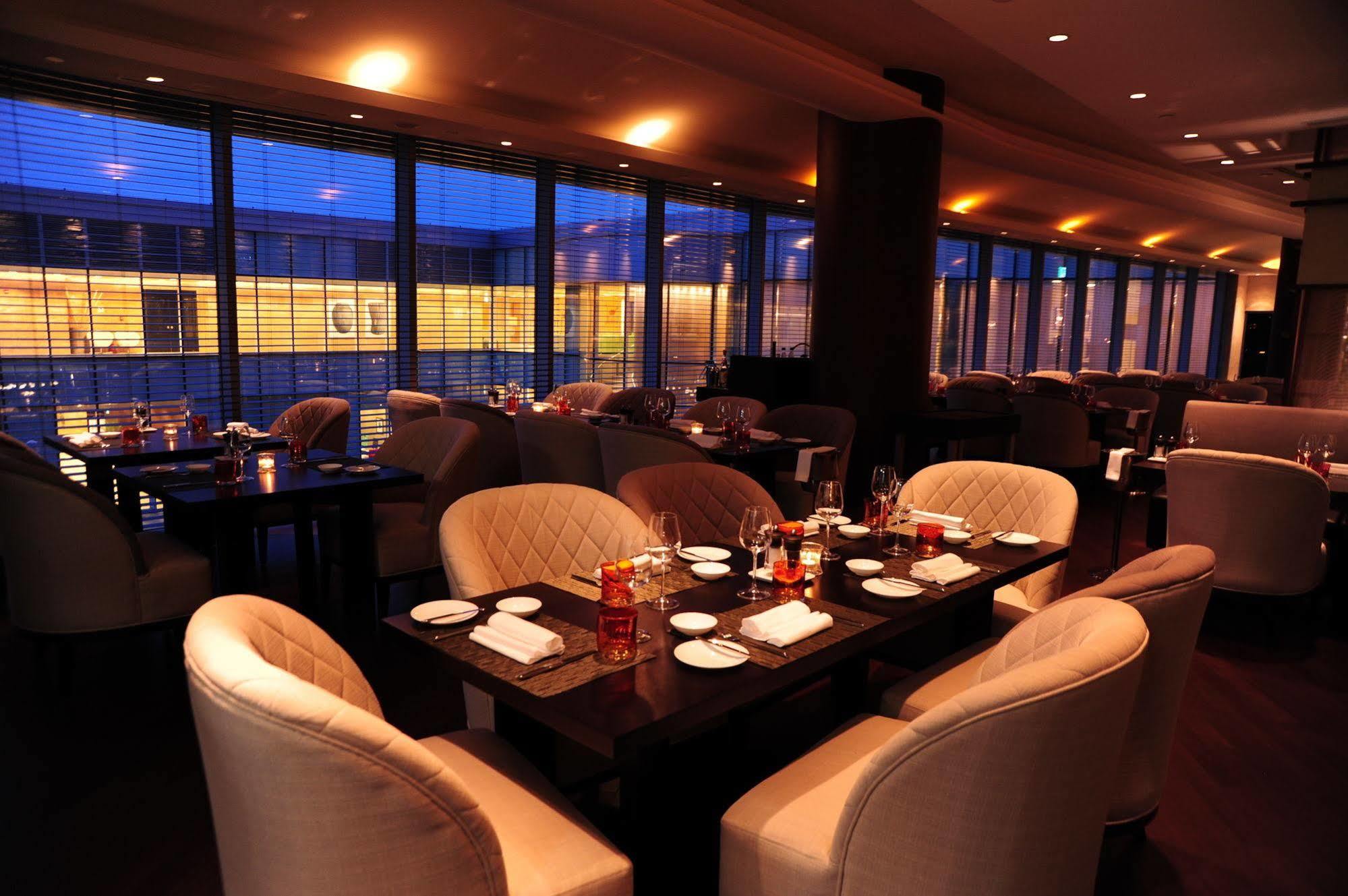 De Convencoes De Talatona Hotel Luanda Eksteriør billede